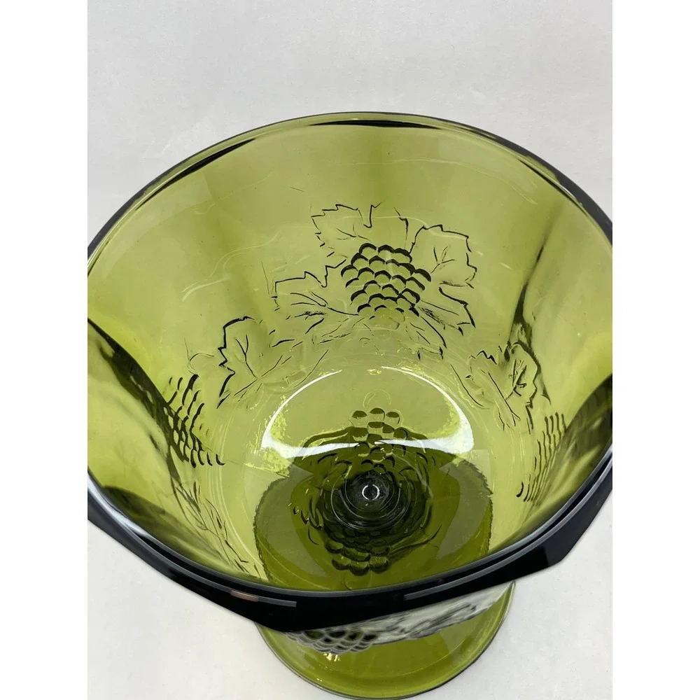 Vintage Indiana Glass Compote Candy Dish Embossed Harvest Grape Avocado Green‎